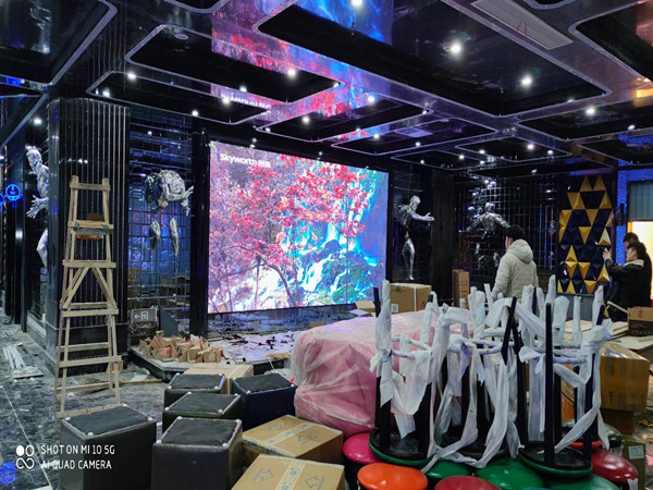 平度室内P2.5全彩显示屏